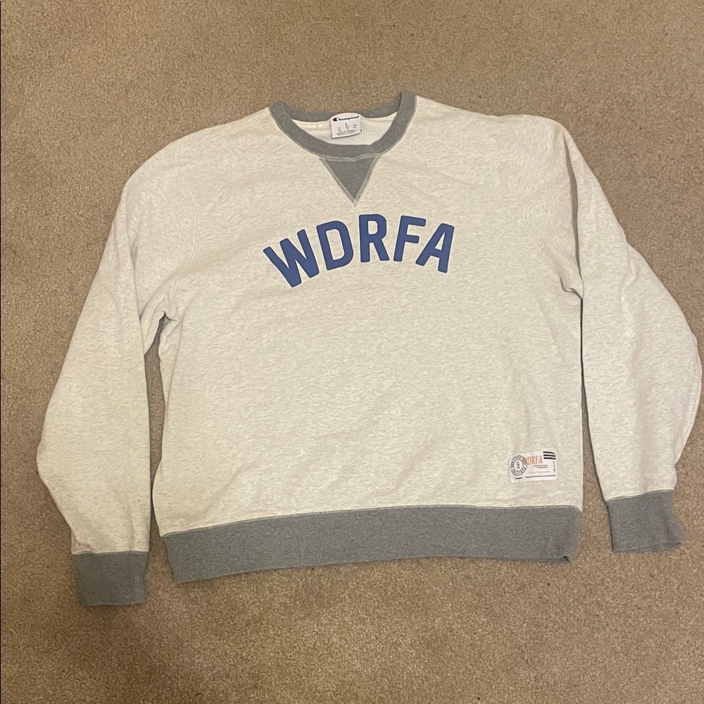 Champion Gray Crewneck Men's Sweater